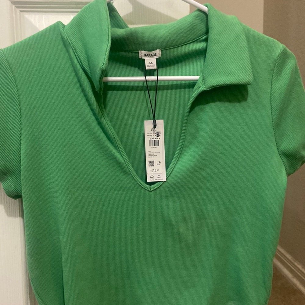 Garage green collar crop top